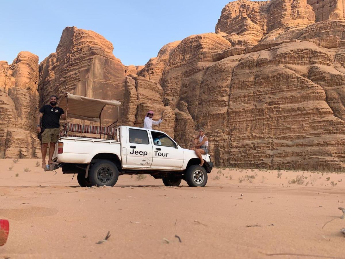 Star Camp & With Tor Hotel Wadi Rum Ngoại thất bức ảnh